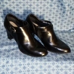 George Size 11 Heels Never Worn